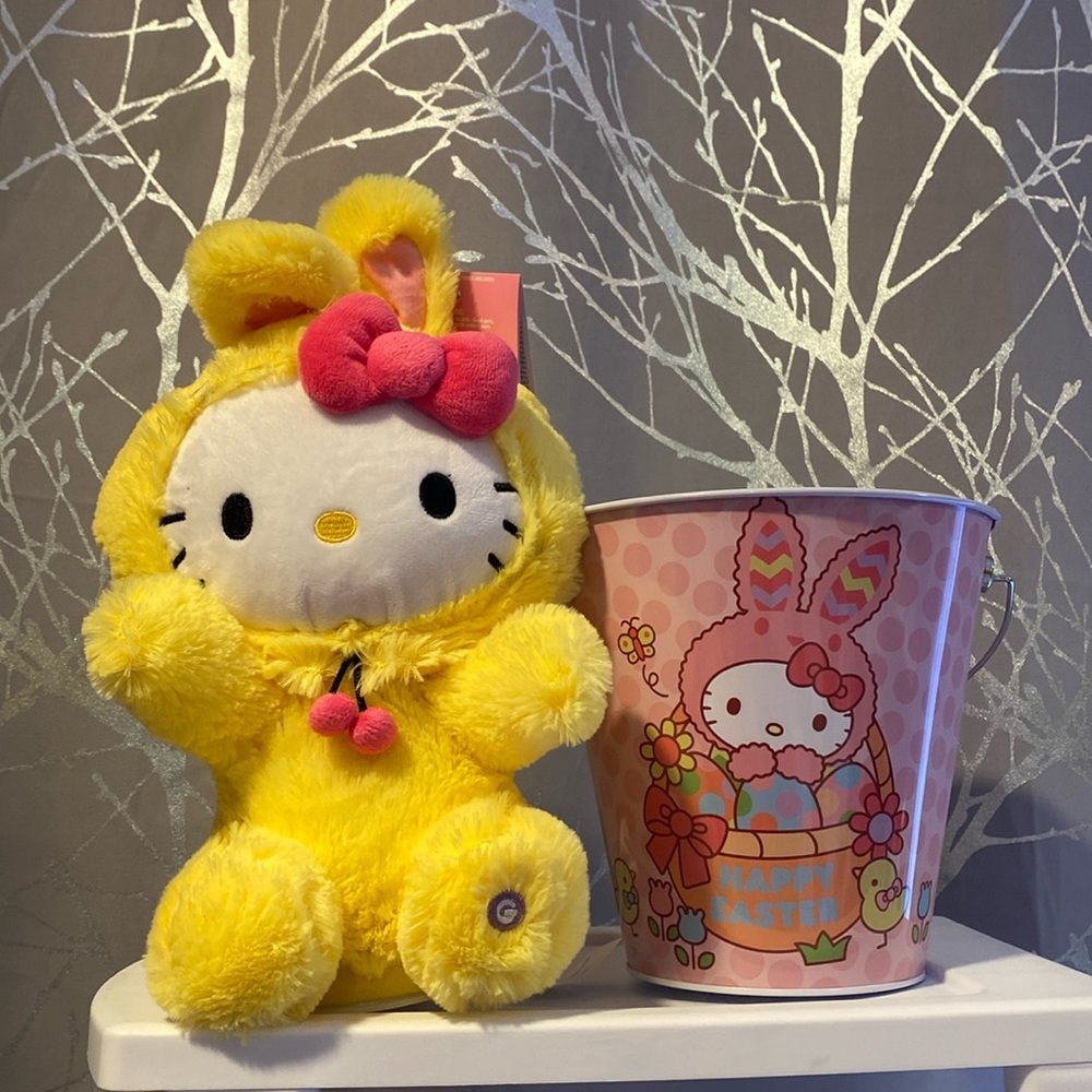 BNWT Hello Kitty Easter Bunny Dancing Plush and Easter Basket Bundle